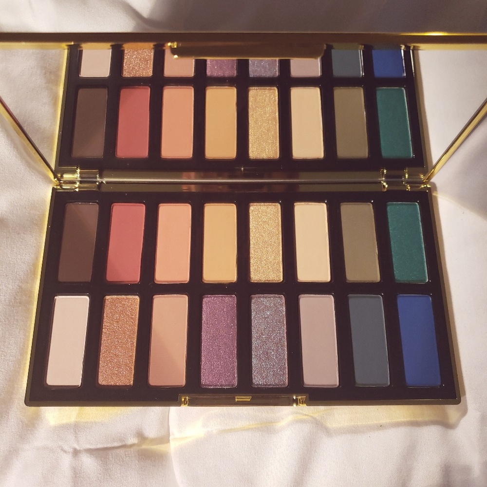 Kat Von D 10-Year Anniversary Eyeshadow Palette
